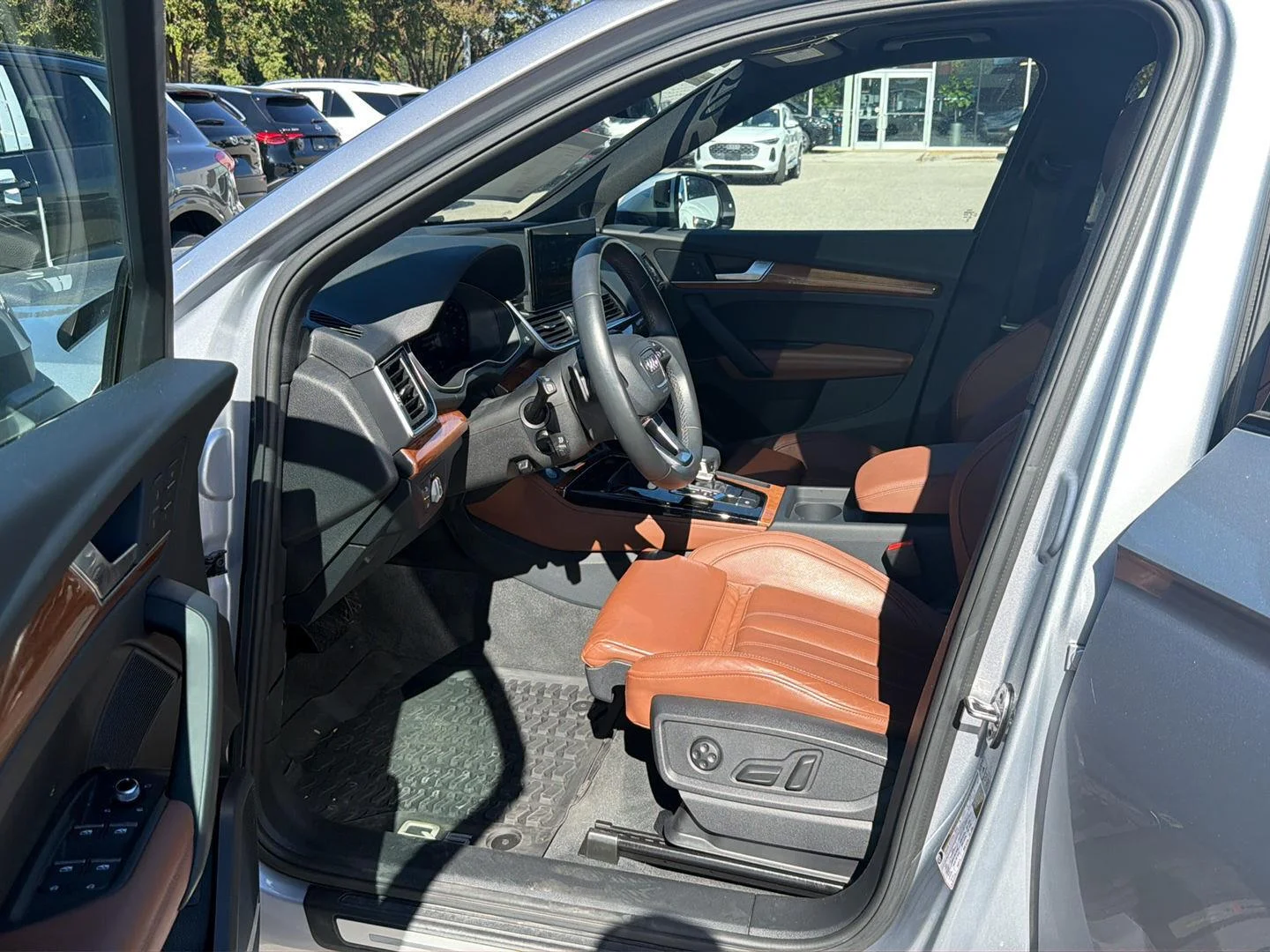 Certified Used 2023 Florett Silver Metallic Audi S line Premium Plus image 7