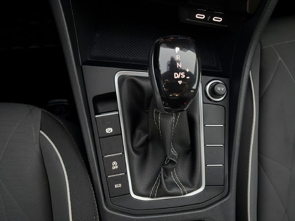 Used 2025 Black Volkswagen 1.5T Sport image 16