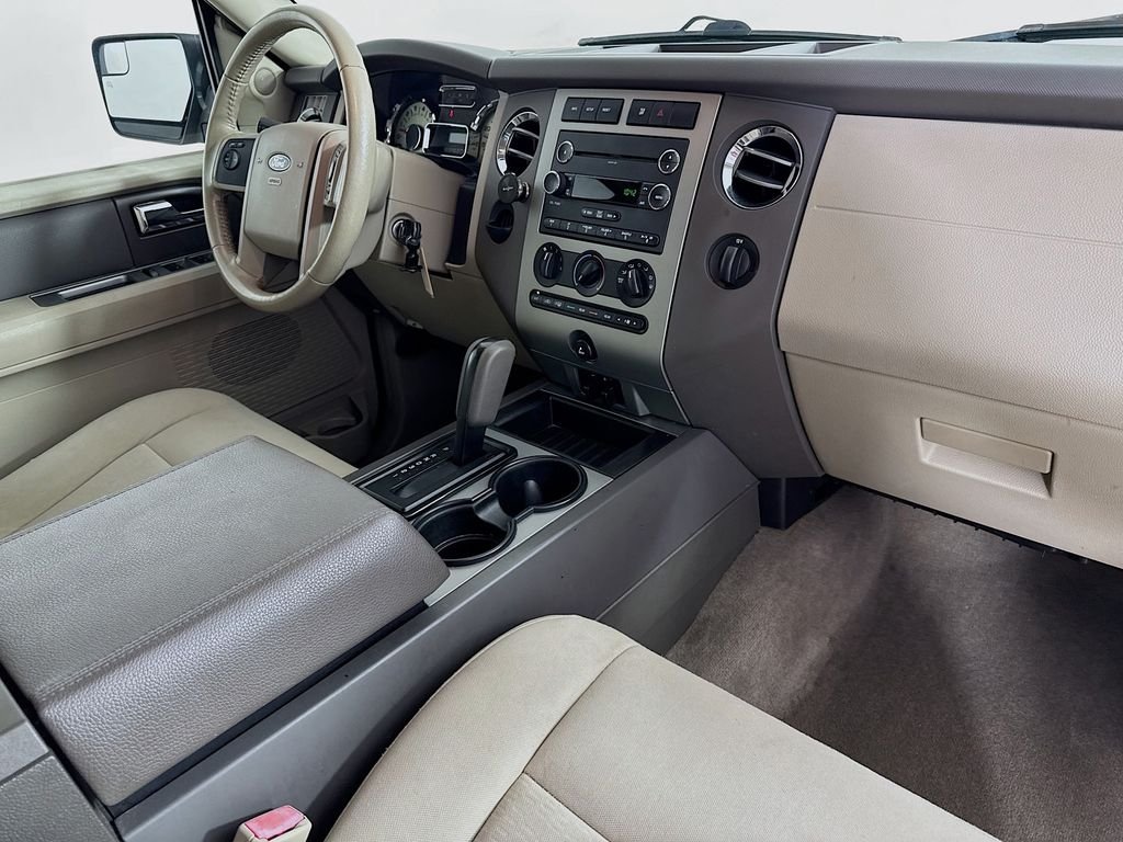 Used 2013 Ingot Silver Ford XLT image 34