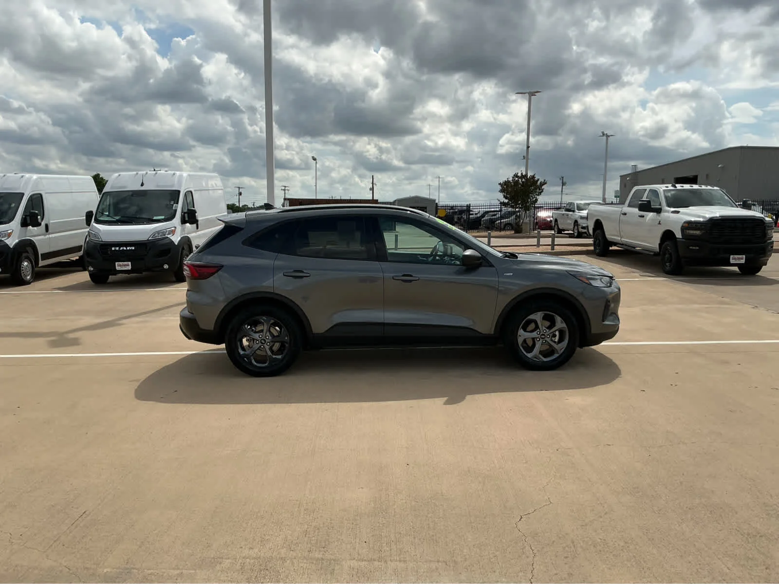 Used 2025 Carbonized Gray Metallic Ford ST-Line image 5
