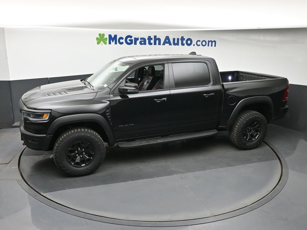 New 2026 Diamond Black Crystal Pearl-Coat Exterior Paint RAM RHO image 23