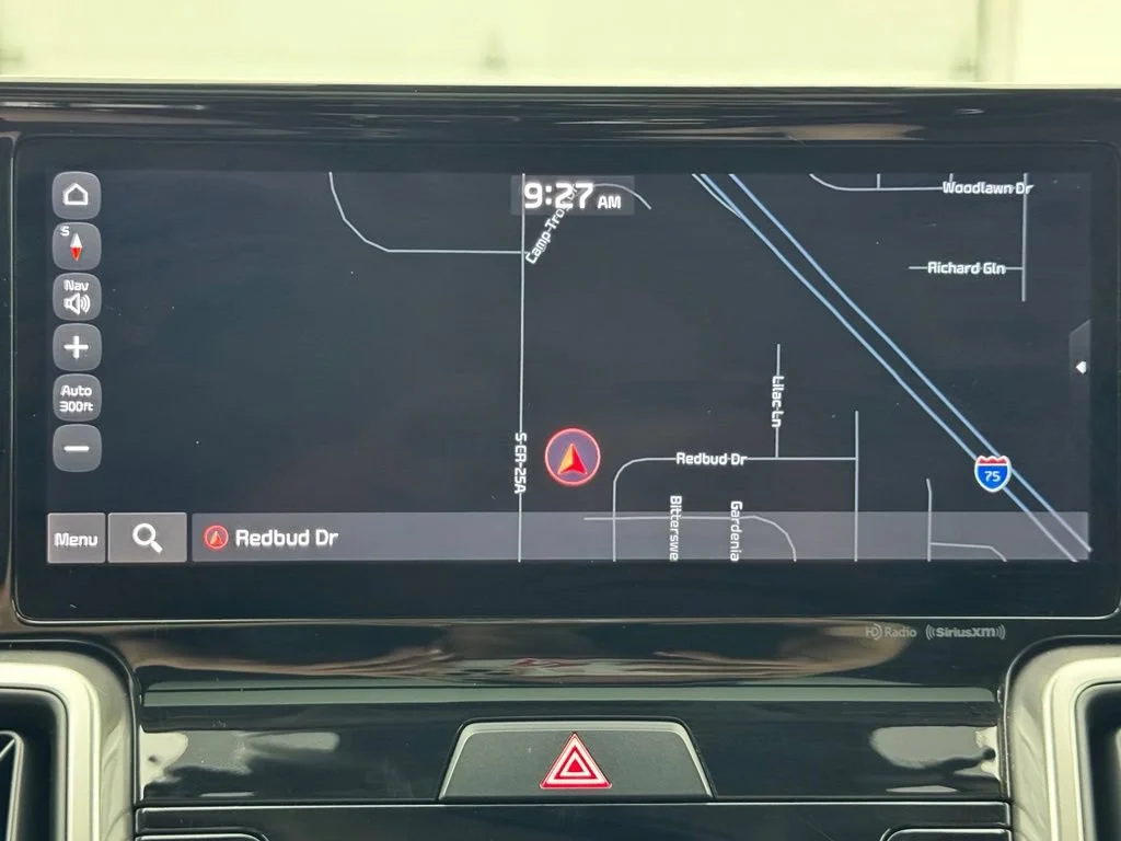 Used 2022  Kia X-Line S image 23