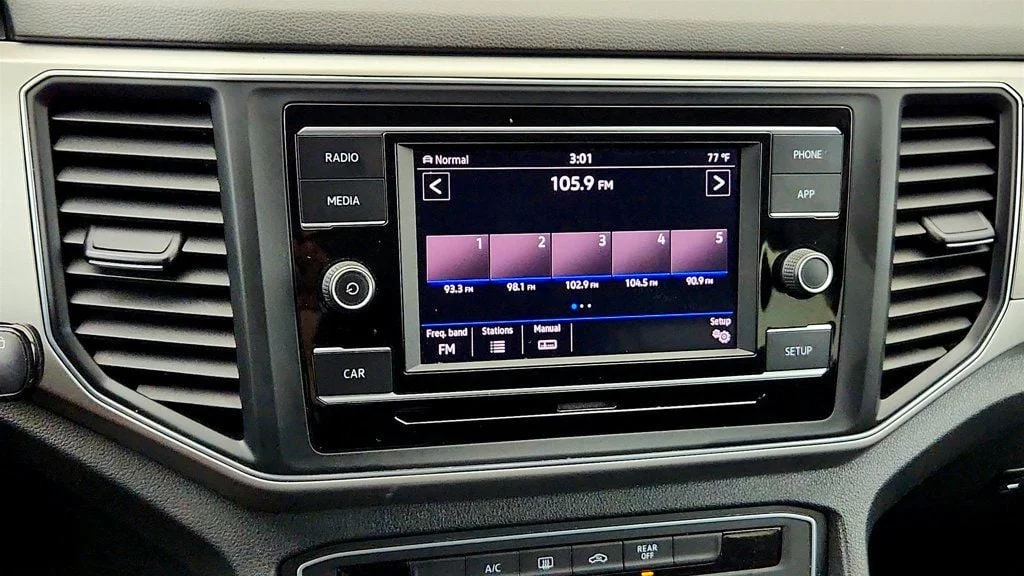Used 2019 Deep Black Pearl Volkswagen 3.6L V6 S 4MOTION image 19