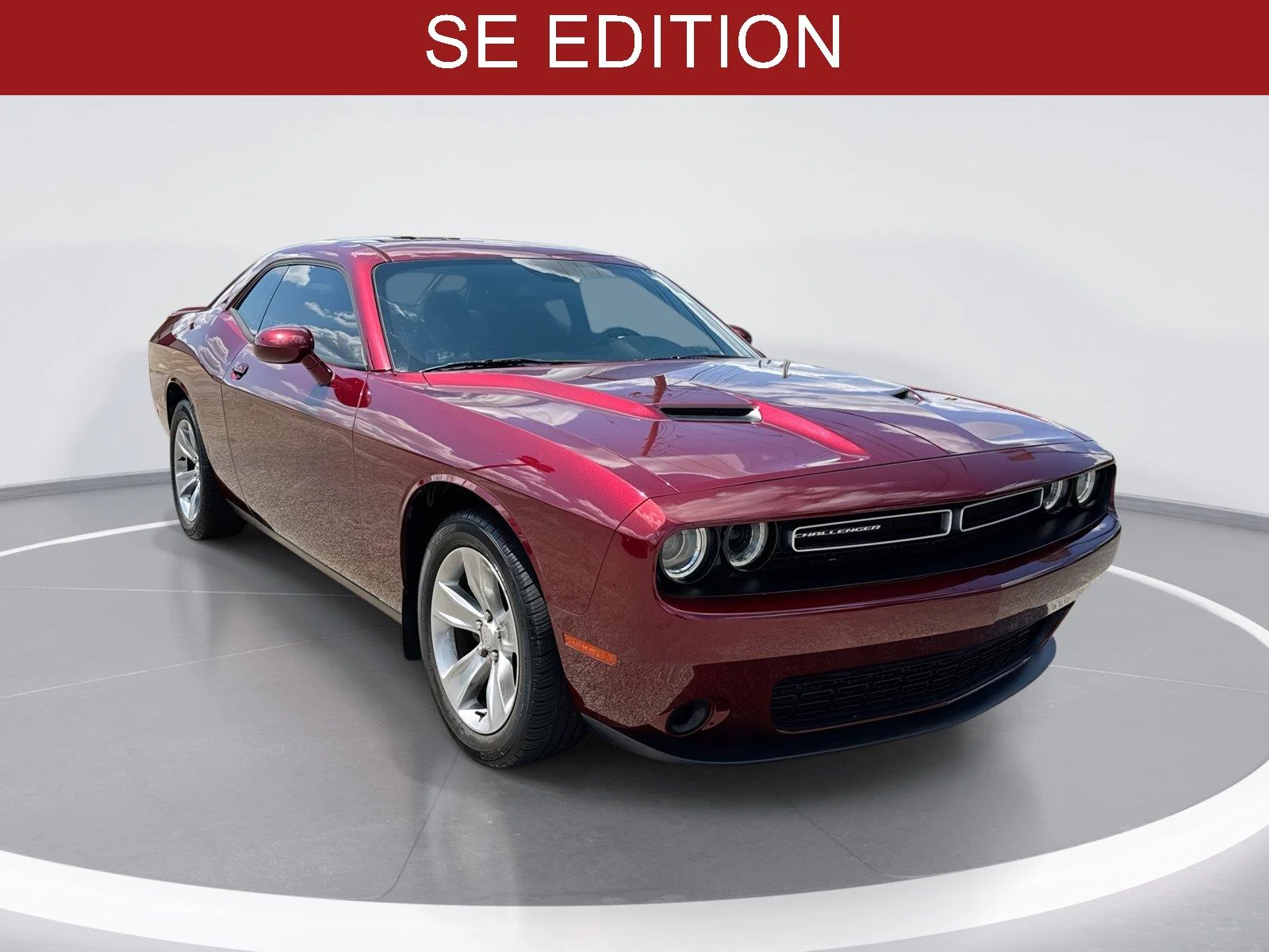 2021 Dodge Challenger SXT