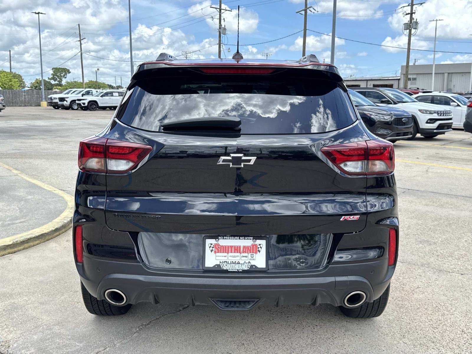 Used 2021 Mosaic Black Metallic Chevrolet RS image 6