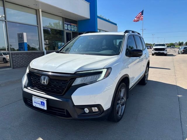 2019 Honda Passport 3.5 Touring 4WD Auto's photo