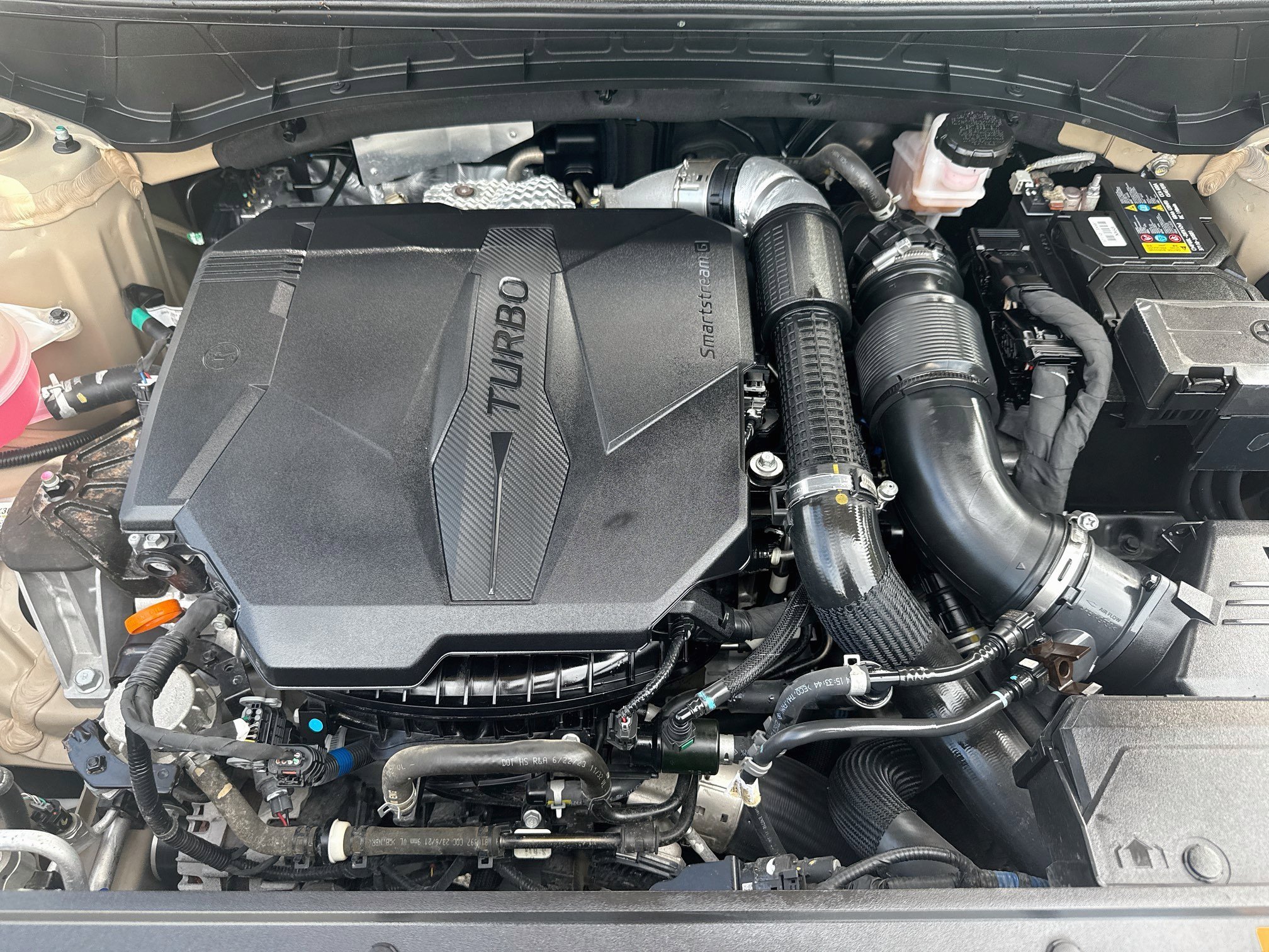 Used 2024 California Sand Hyundai Limited image 33