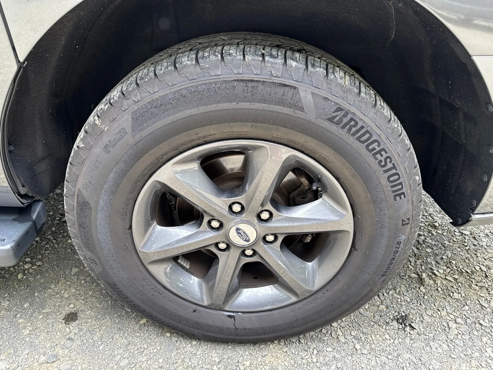 Used 2021 Gray Ford Limited image 28