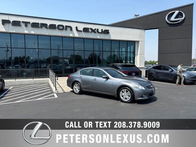 Used 2010 Gray INFINITI Premium image 1