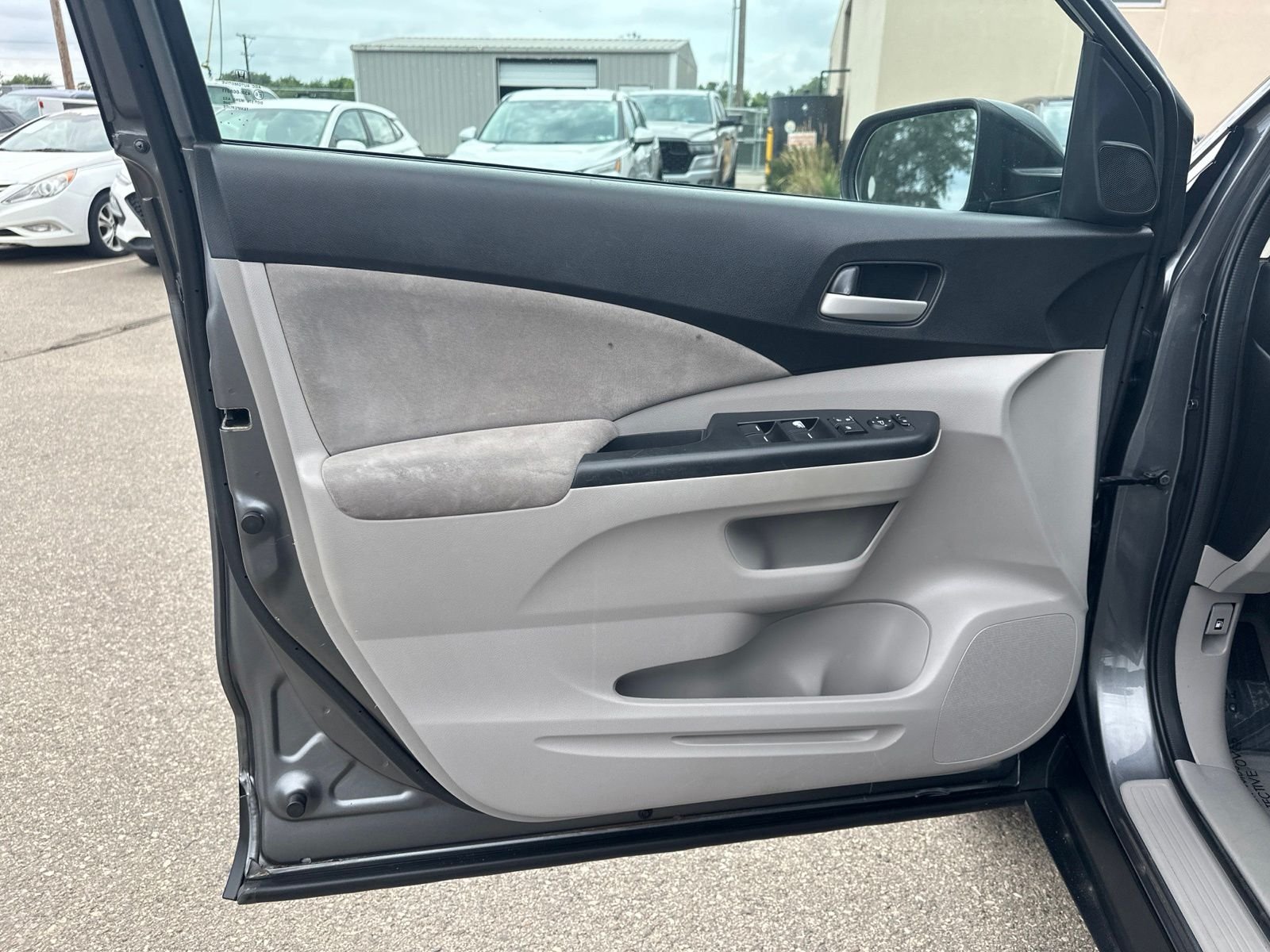 Used 2014  Honda EX image 16