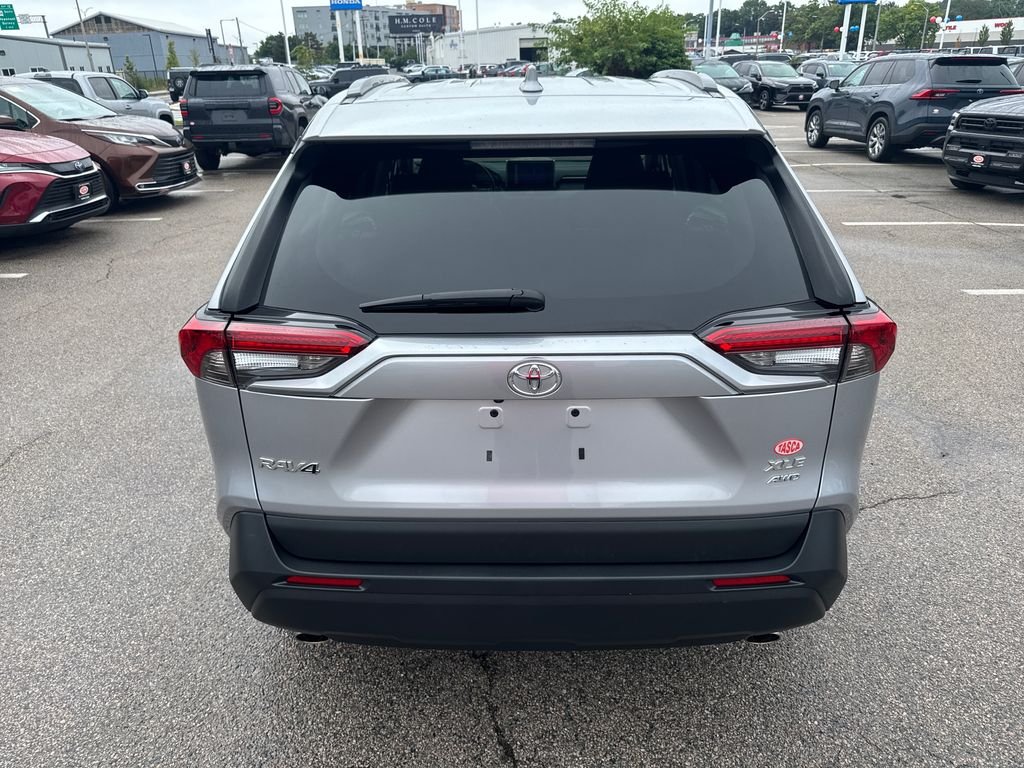 Certified Used 2025 Silver Toyota XLE image 6