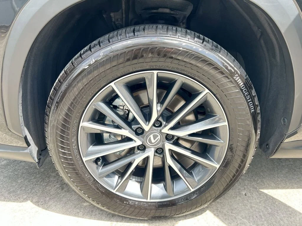 Certified Used 2025 CAVIAR Lexus 250 Base image 9