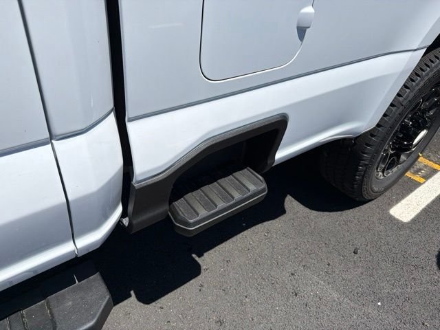 New 2026 Oxford White Ford F-350® Lariat® image 9