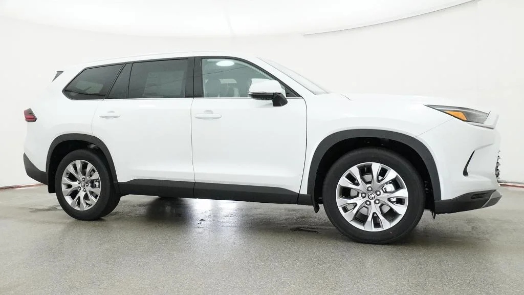 New 2026 Wind Chill Pearl Toyota Limited image 11