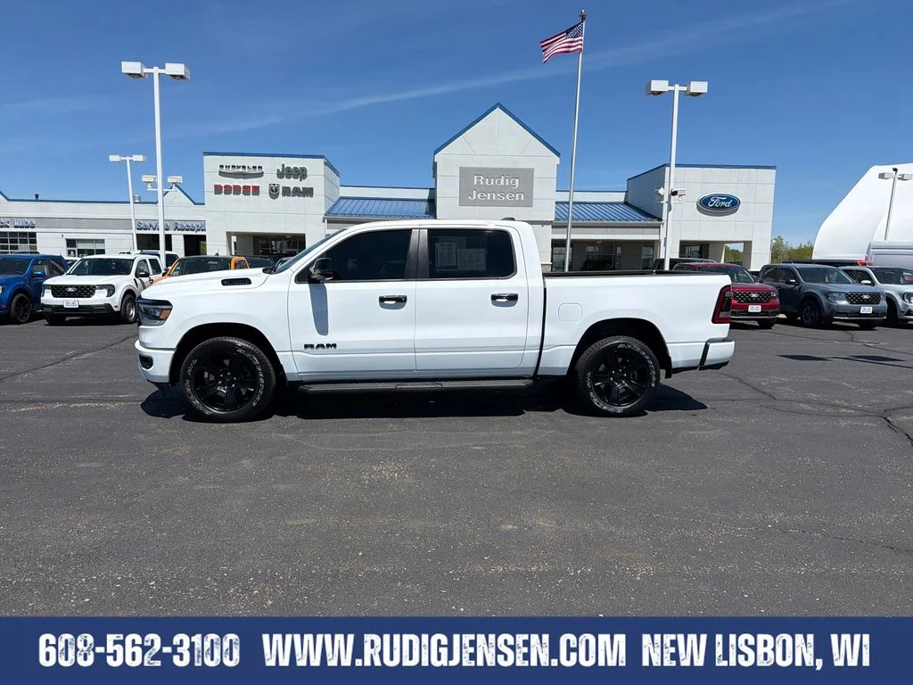 Used 2023 White Ram Big Horn/Lone Star image 3