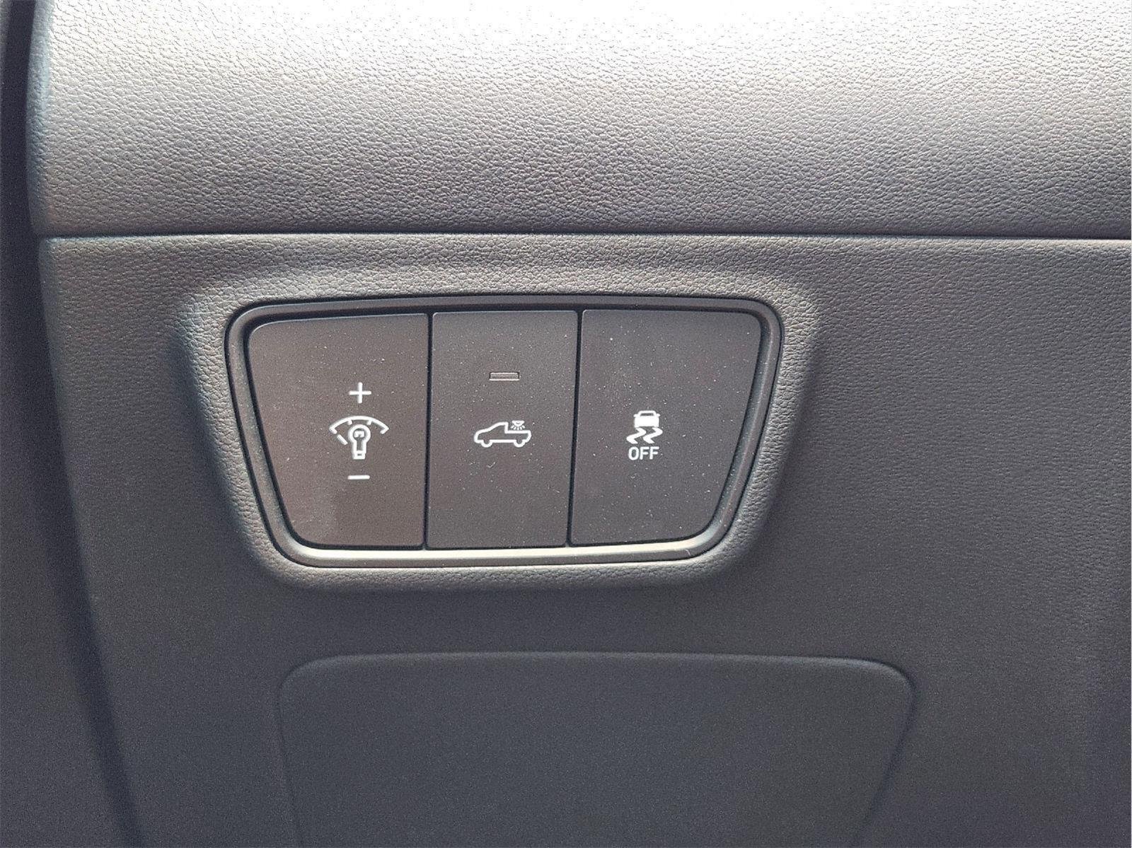 Used 2024 Phantom Black Hyundai NIGHT image 22