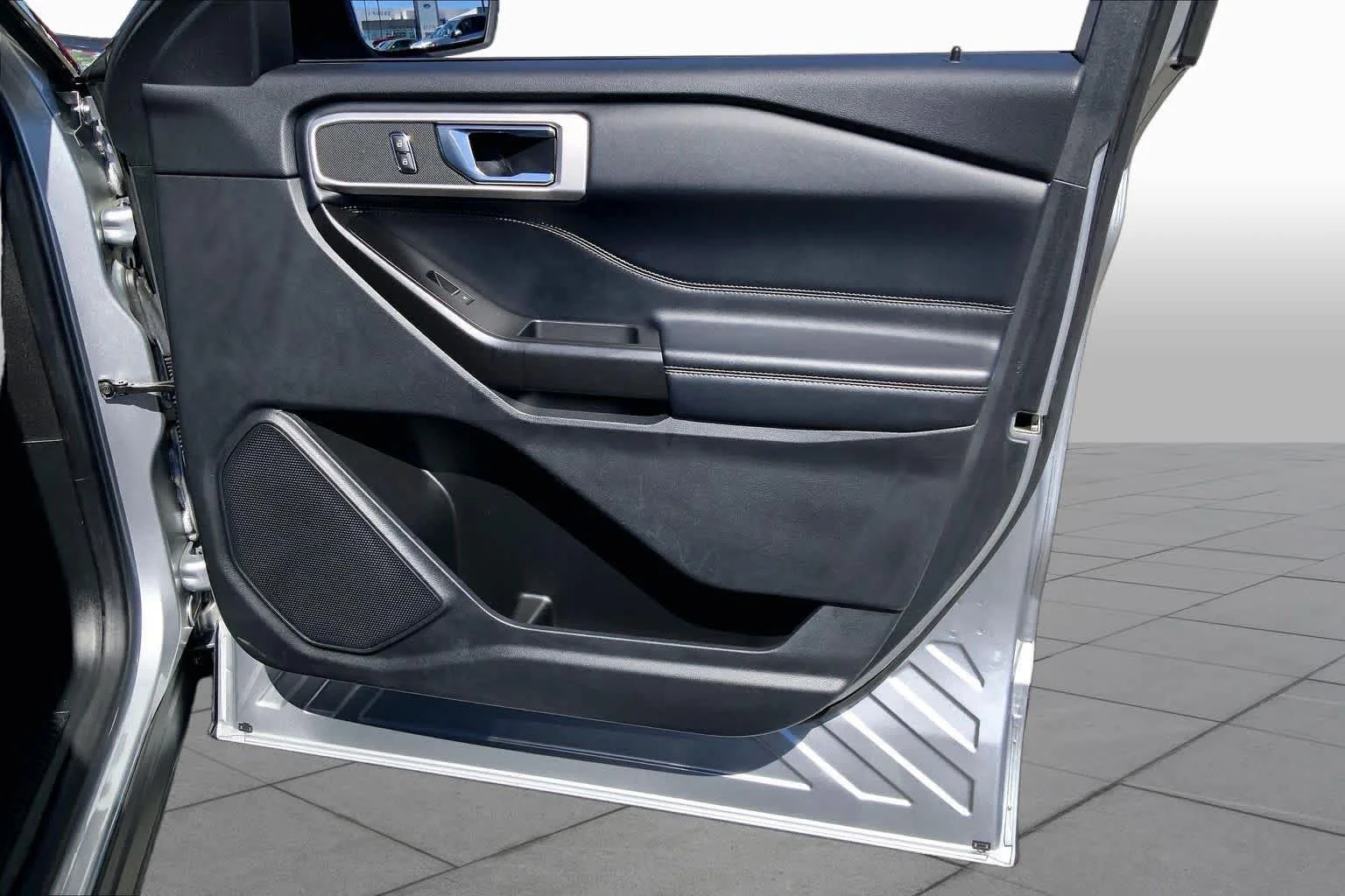 Used 2020 Iconic Silver Metallic Ford XLT image 22