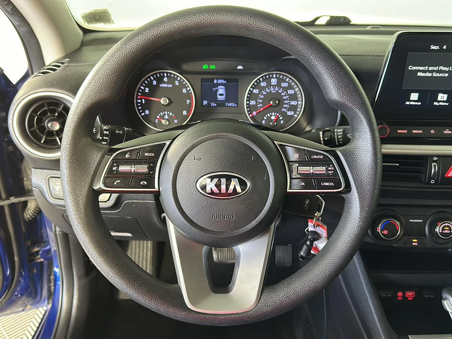 Used 2021 Deep Sea Blue Kia LXS image 12