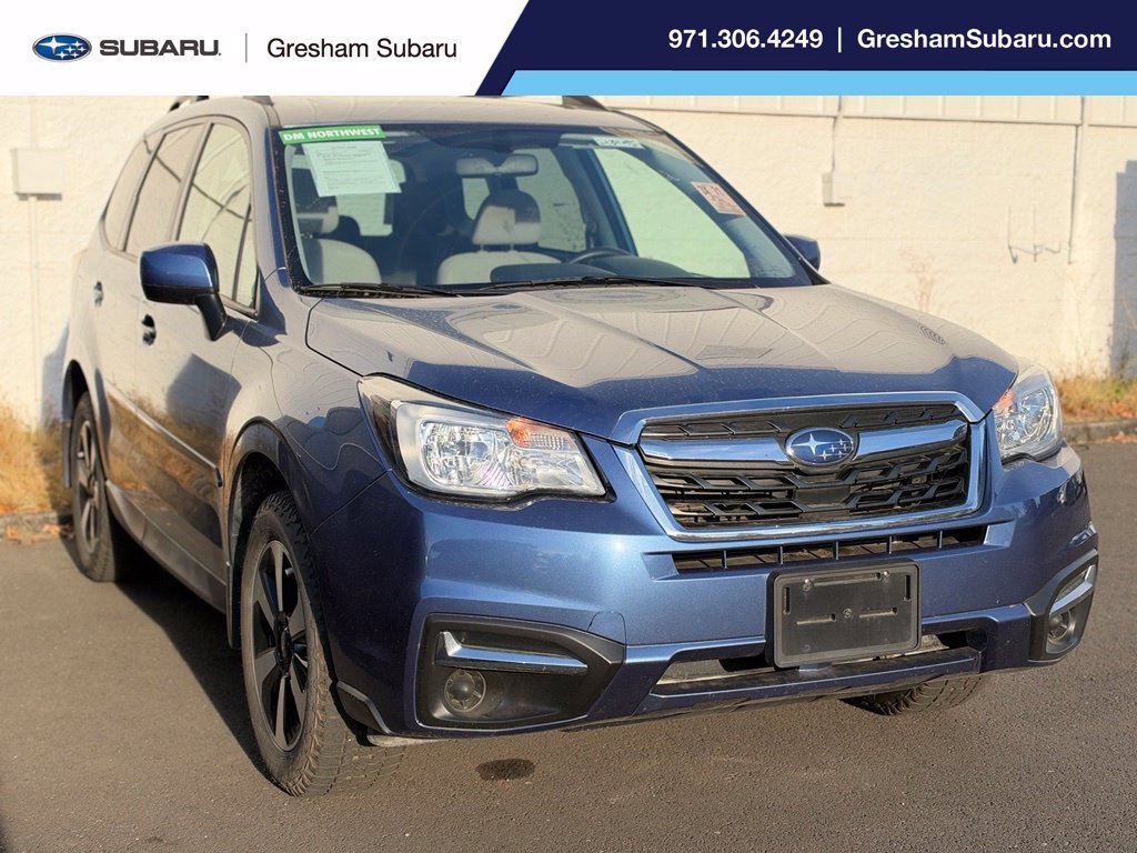 Used 2018 Quartz Blue Pearl Subaru 2.5i Premium image 1