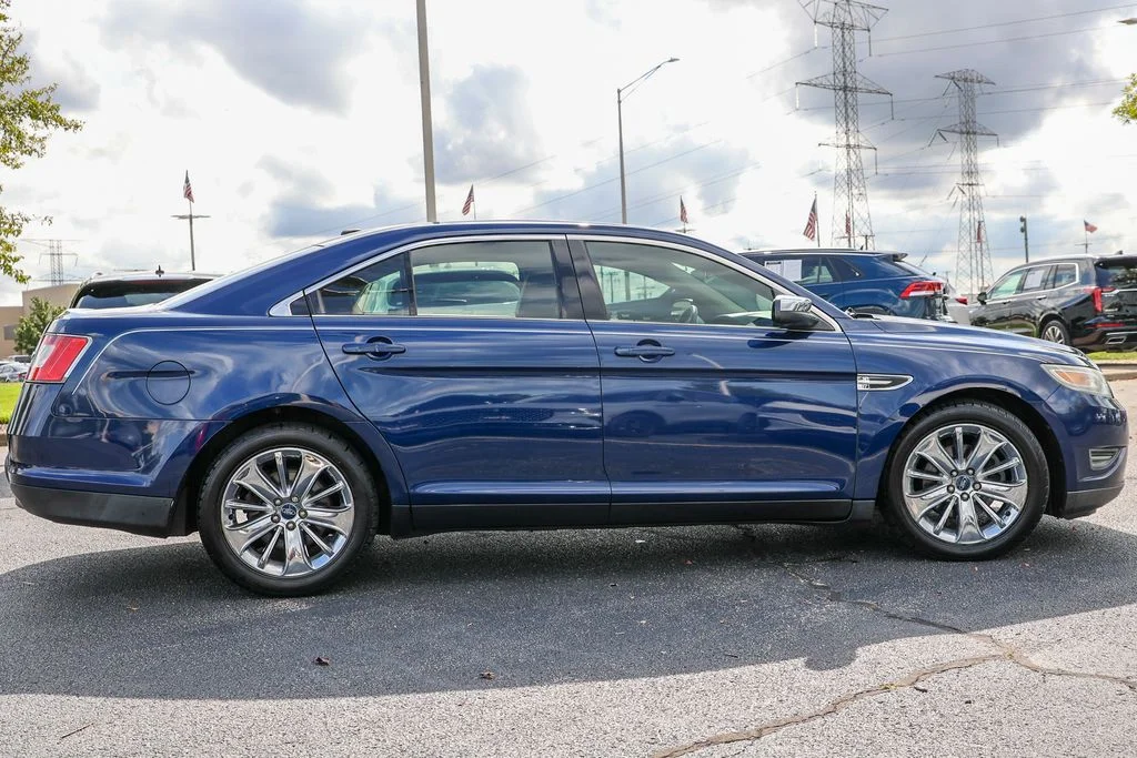 Used 2012 Blue Ford Limited image 24