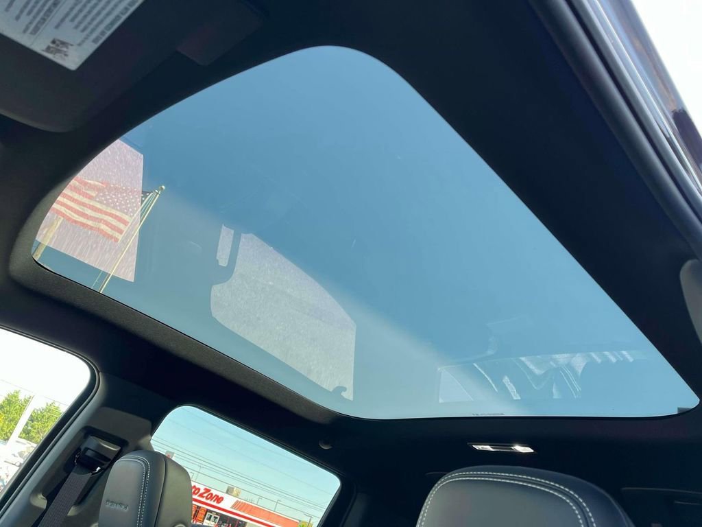 2025 GMC Sierra EV Denali - Photo 28
