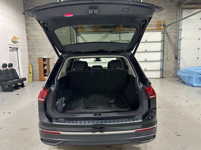 Certified Used 2024 Black Volkswagen 2.0T SE image 21