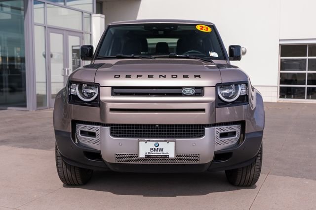Used 2023 Silver Land Rover S image 7