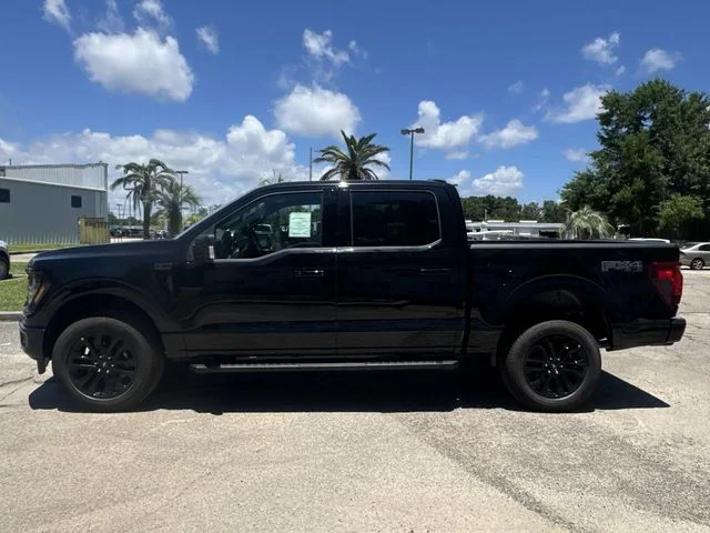 New 2026 Agate Black Metallic Ford XLT image 8