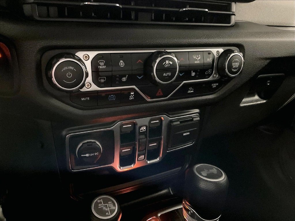 Used 2024 Gray Jeep Sport S 4xe image 25