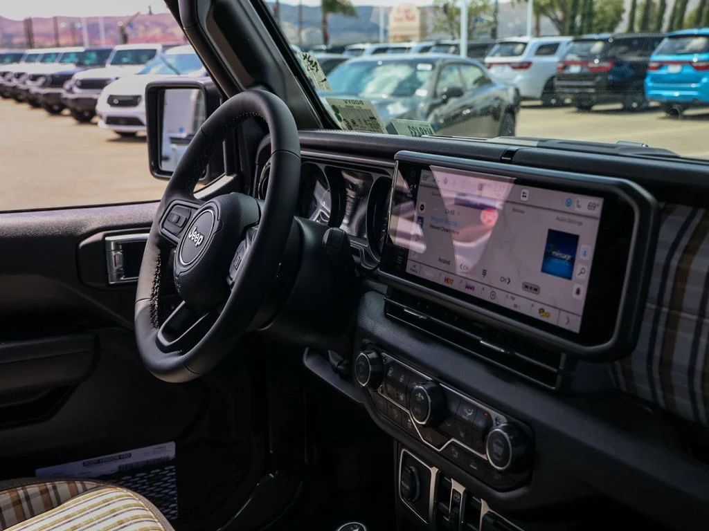 New 2026 Granite Crystal Metallic Clear-Coat Exterior Paint Jeep 85th Anniversary Edition image 19