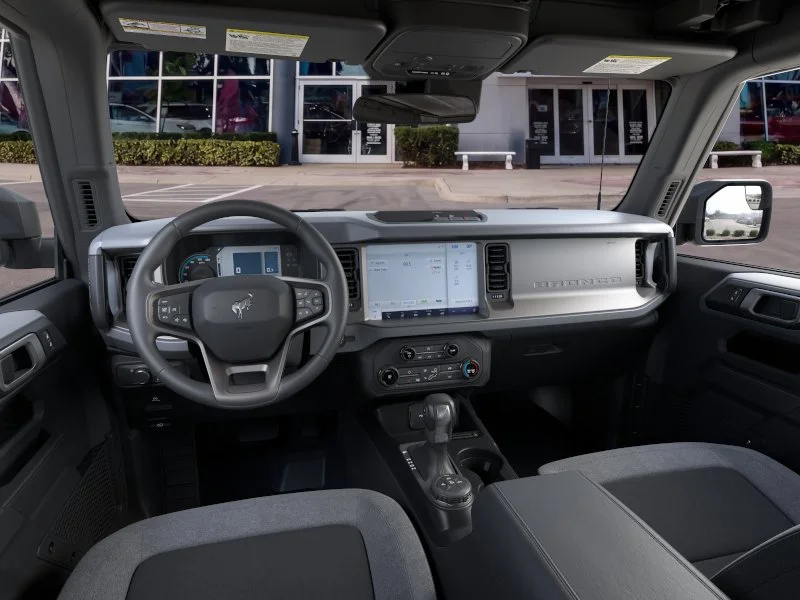 2025 Ford Bronco 2-Door Base - Photo 9