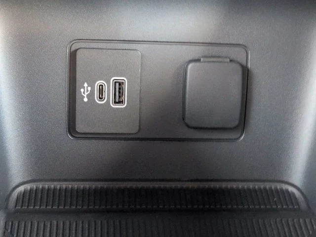 New 2027 Avalanche Gray Ford Tremor® image 26