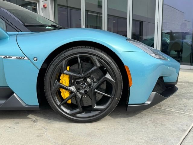 New 2024 AI AQUA RAINBOW Maserati Cielo image 17