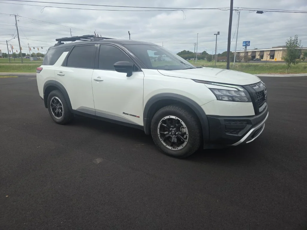 Used 2024 White Nissan Rock Creek image 15