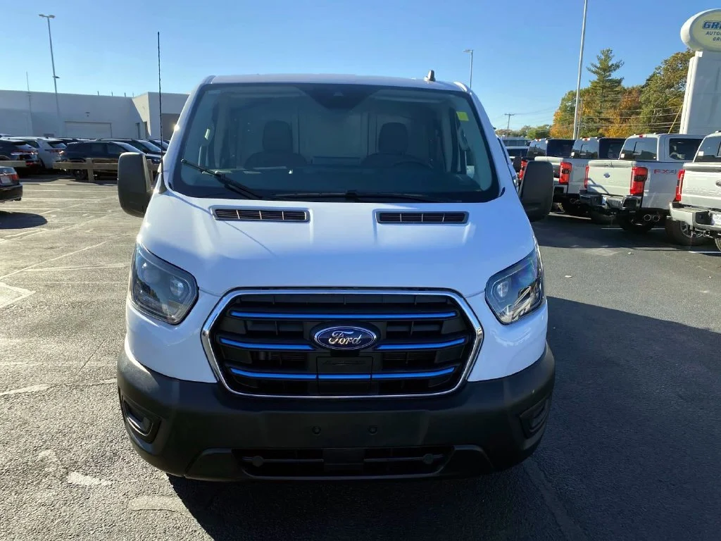 Used 2024 Oxford White Ford  image 11