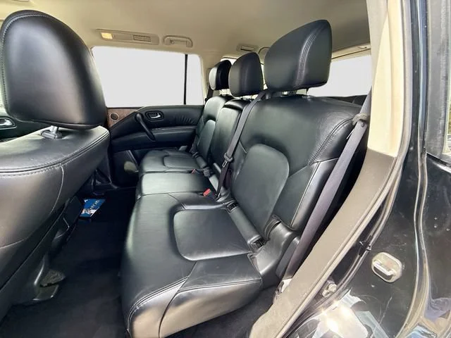 Used 2024 Super Black Nissan SL image 22