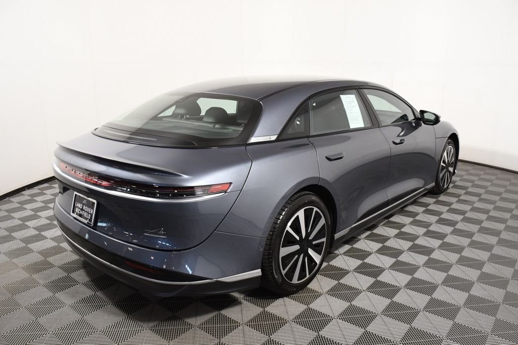 Used 2024 Fathom Blue Metallic Lucid Touring image 6