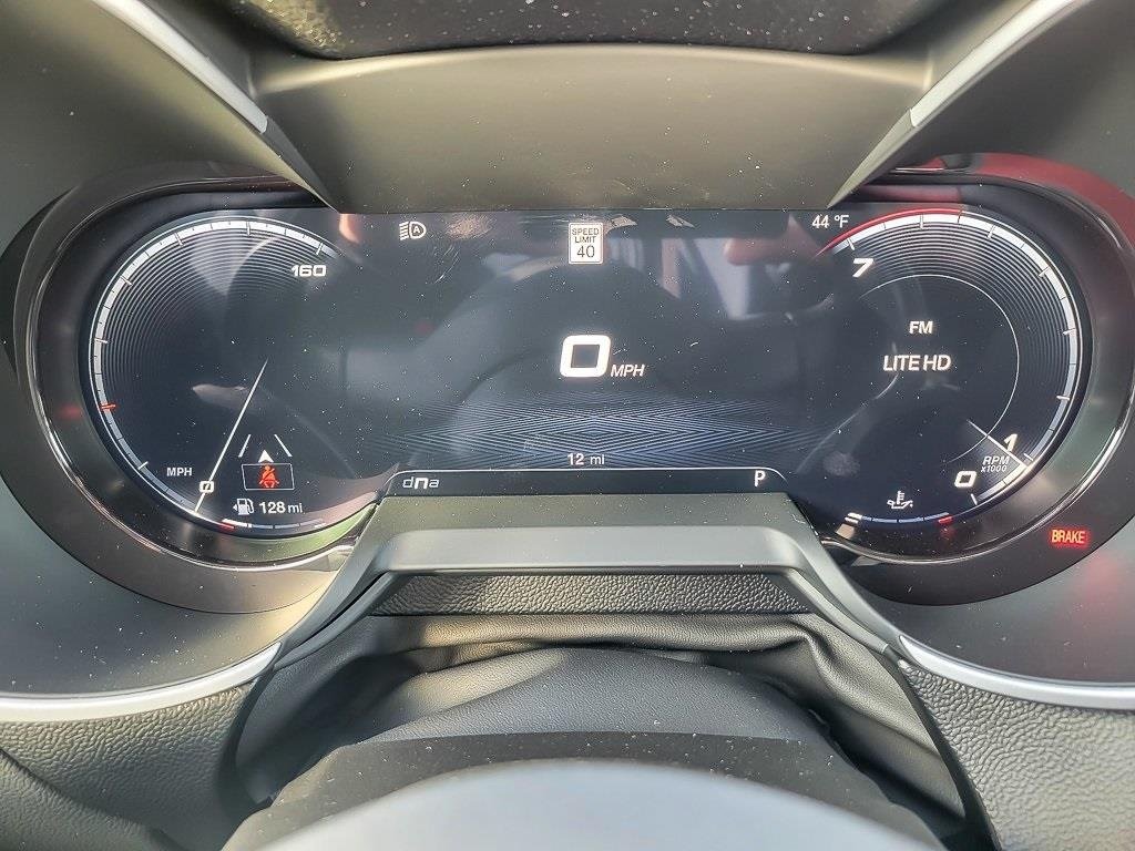 2025 ALFA ROMEO STELVIO - Image 12