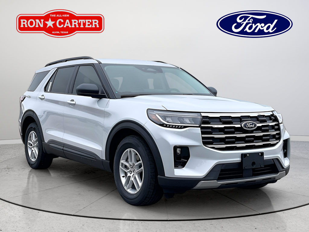 New 2026 Space White Metallic Ford Active image 1
