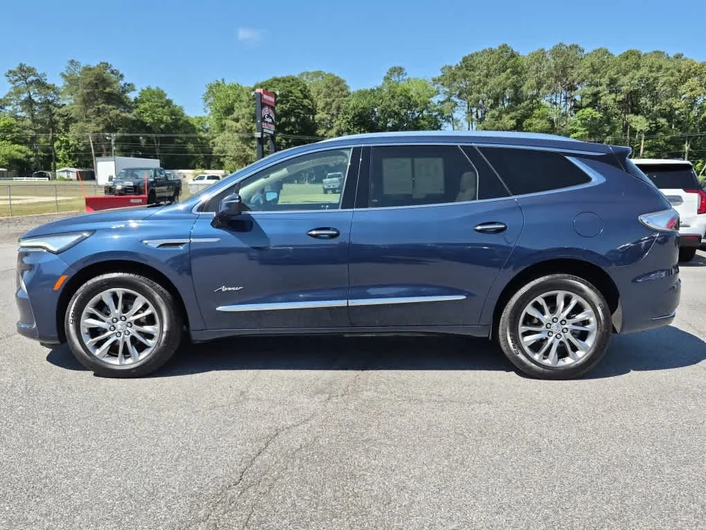 Certified Used 2023 Emperor Blue Metallic Buick Avenir image 7