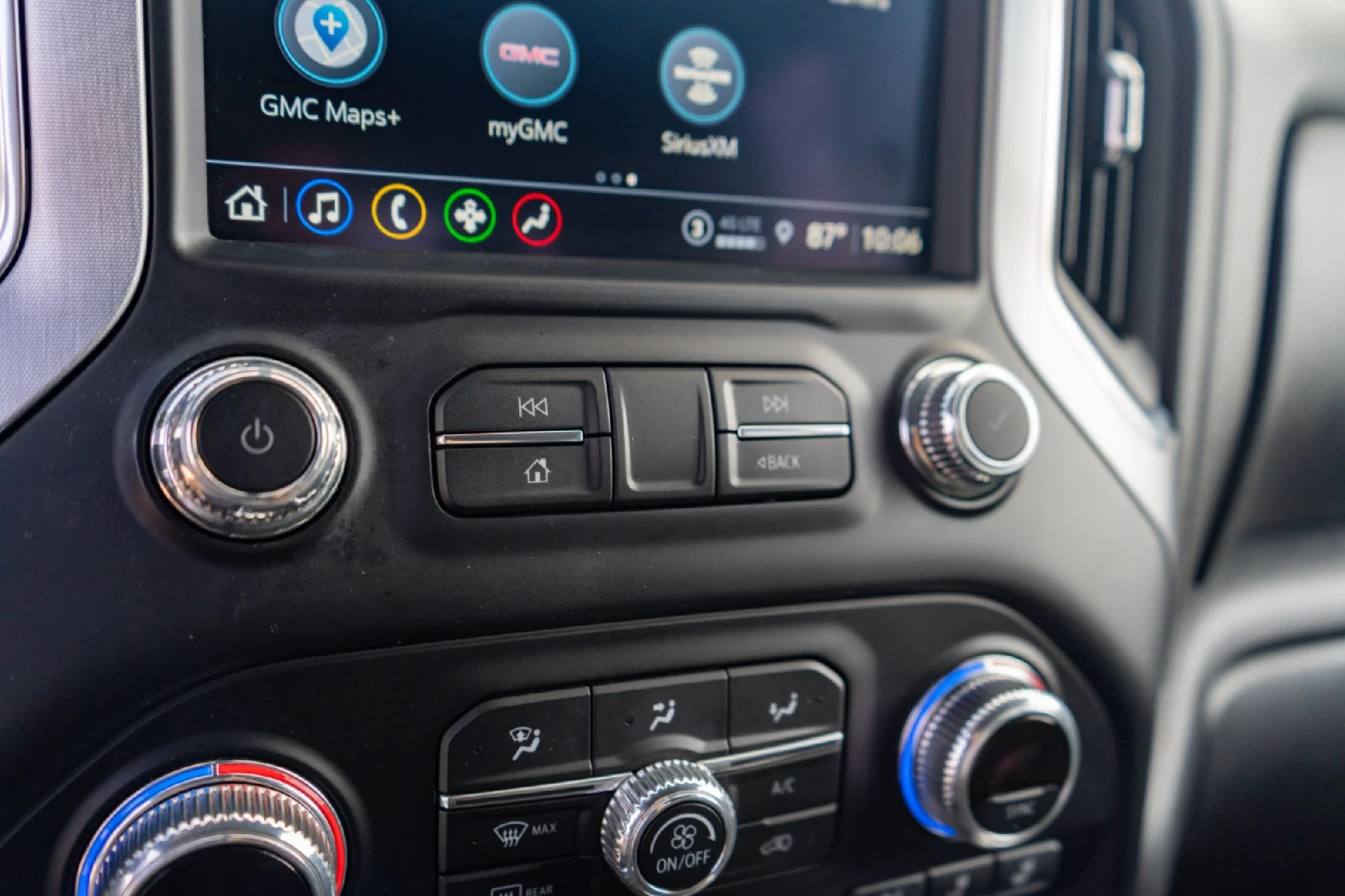 2022 GMC Sierra 1500 Limited SLT - Photo 17