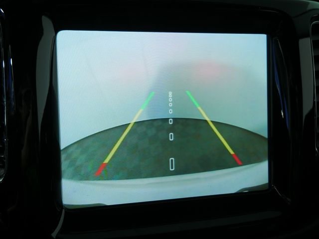 Used 2020 White Jeep Limited image 32