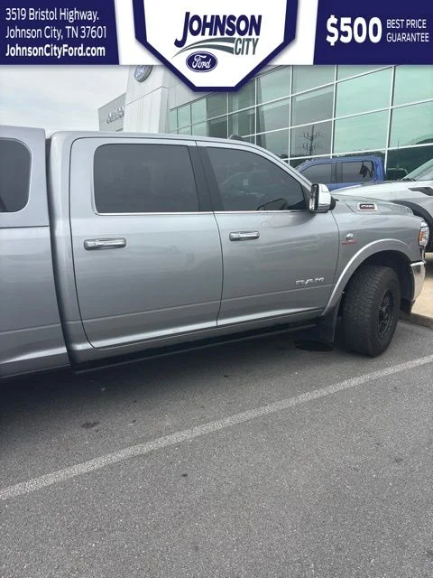 Used 2021 Silver Ram Laramie image 8
