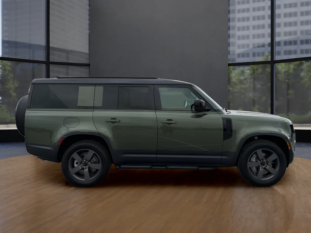 New 2026 Green Land Rover S image 16