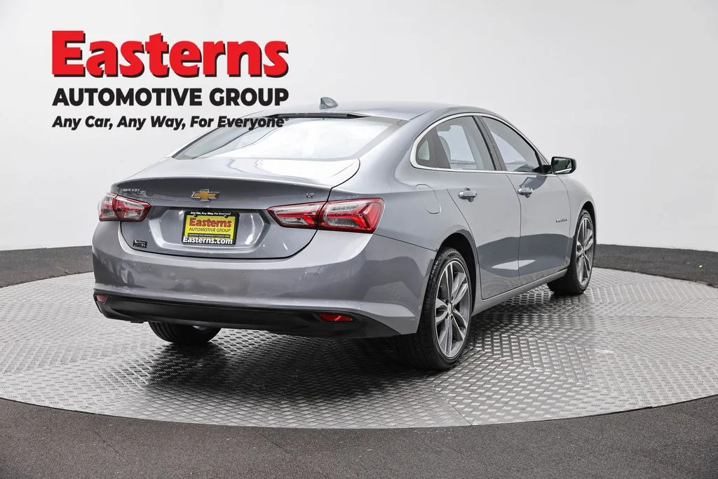 Used 2024 Gray Chevrolet LT image 5