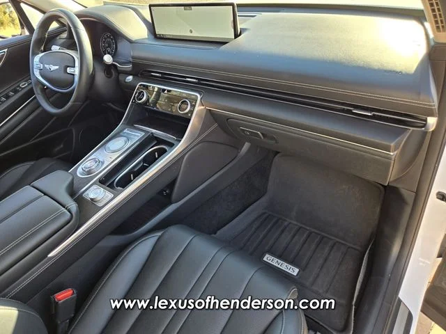 Used 2021 White Genesis 2.5T image 19