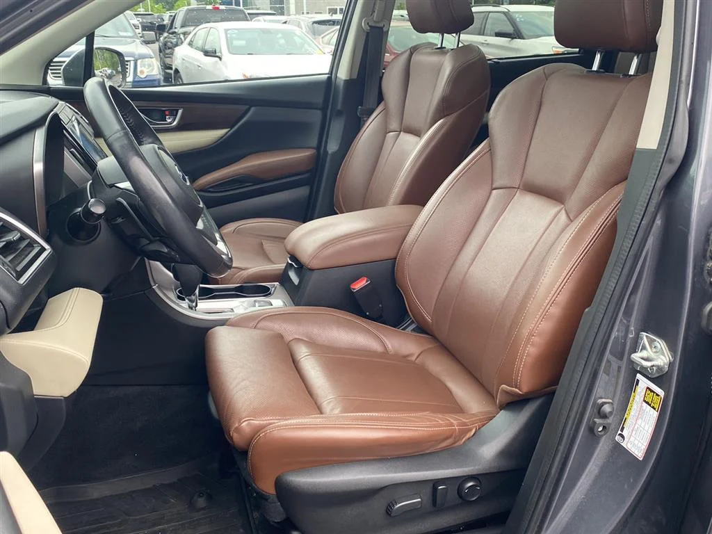 Used 2020 Magnetite Gray Metallic Subaru Touring image 2