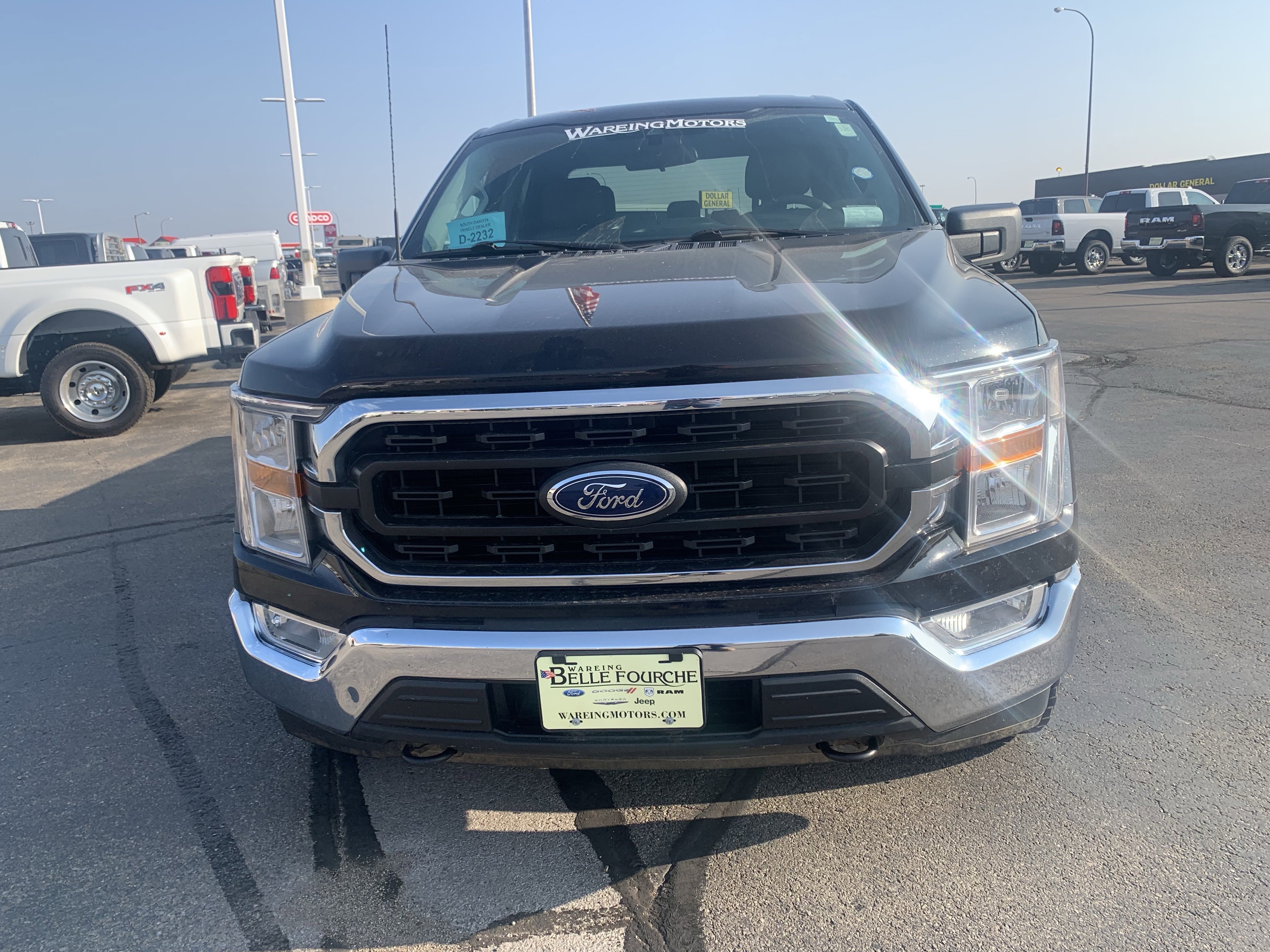 2021 Ford F-150 XLT - Photo 2