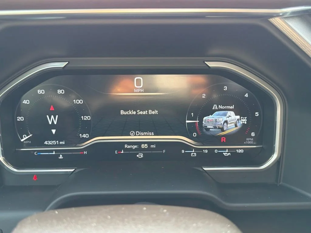 Used 2023 Summit White GMC Denali image 29