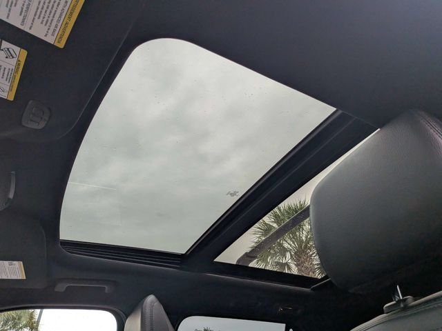 Used 2021 White Ford Limited image 22